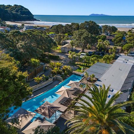 Tasman Holiday Parks - Waihi Beach Bagian luar foto Aerial view of the hotel